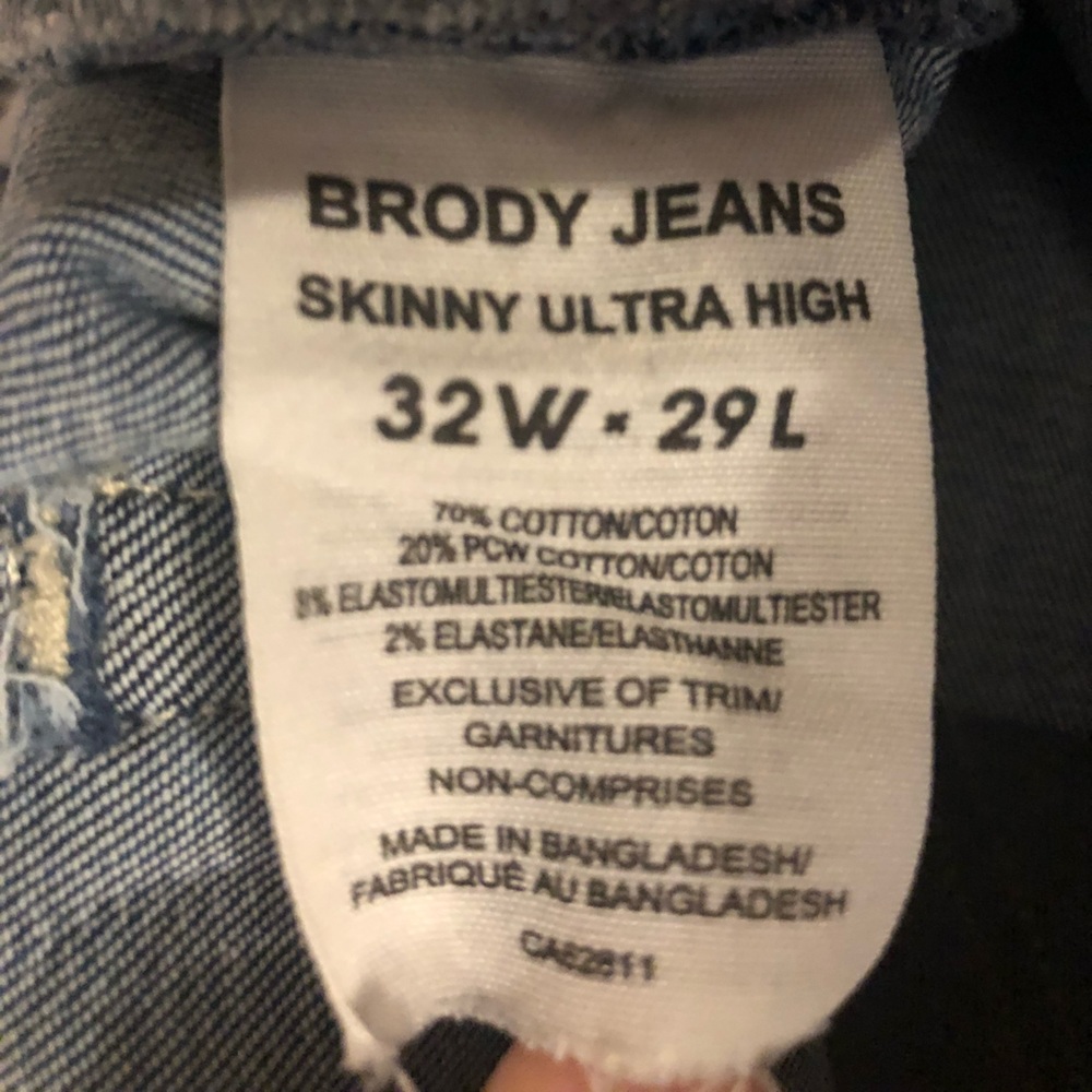 Women’s jeans